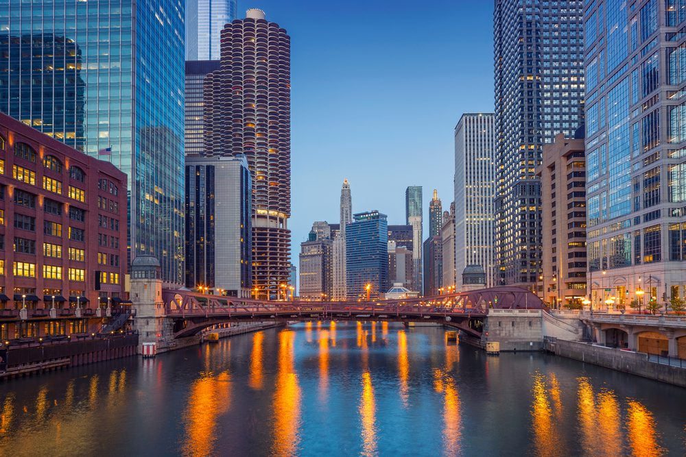 downtown chicago skyline