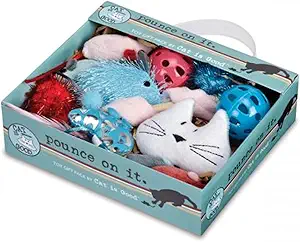 A photo of pounce toy box.